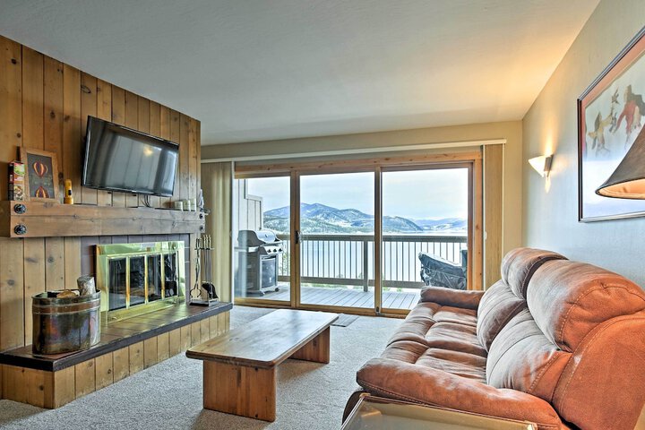 Mtn-view Condo w / Hot Tub Access in Dillon!
