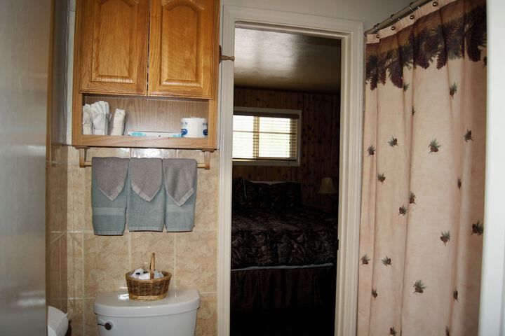 Room 25 of 65