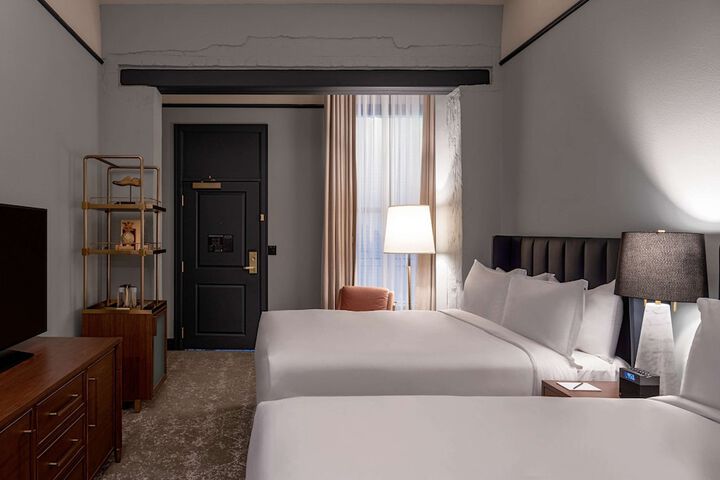 Room 45 of 72