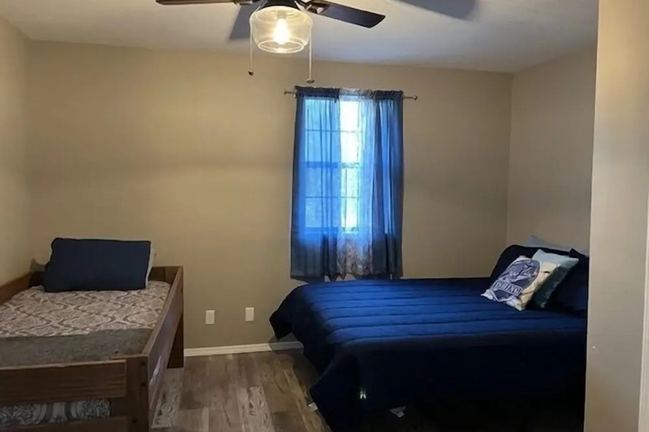 Waterfront Retreat at Rockaway With Fishing Dock 3 Bedroom Home by Redawning