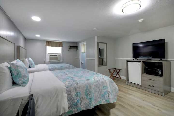 Room 26 of 70
