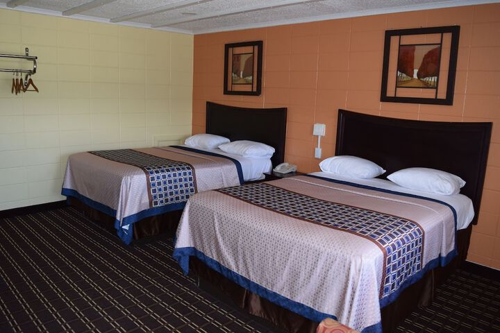 White Oaks Motel Pennsville / Carneys Point