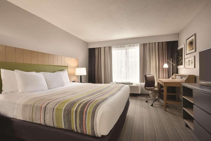 Country Inn & Suites by Radisson Merrillville, IN