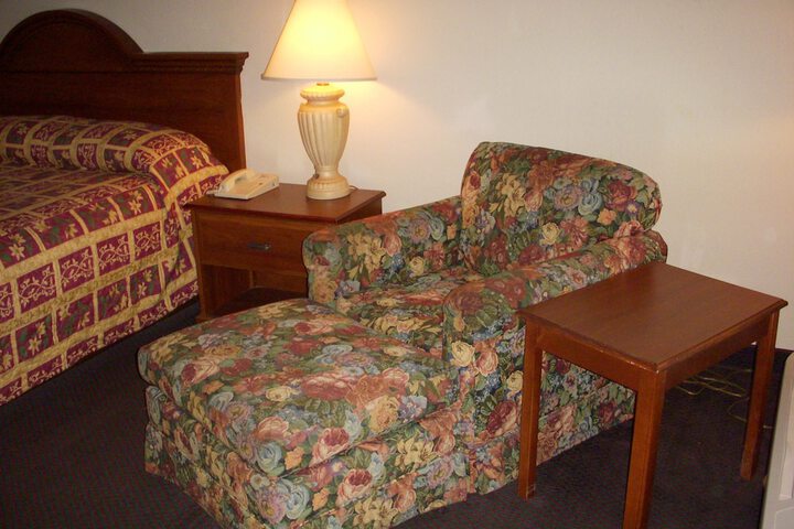 Room 36 of 43