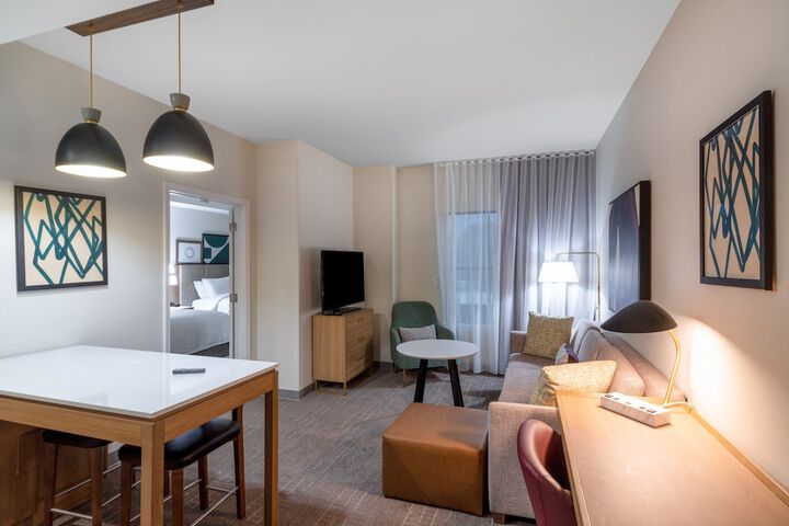 Room 32 of 64