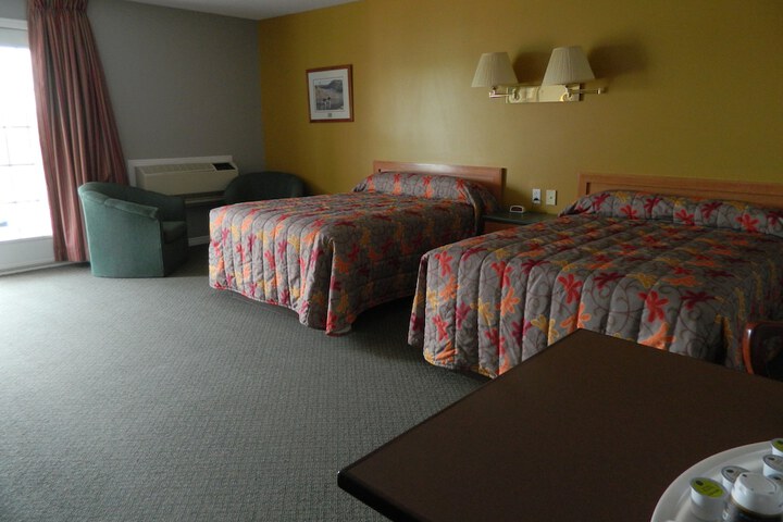Room 15 of 40