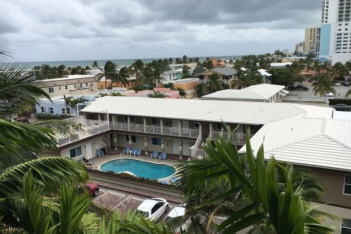 Hotel 3 of 60