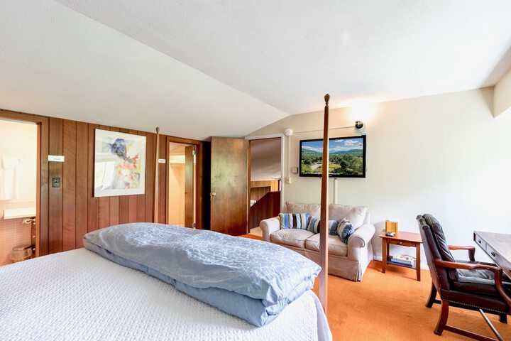 Room 181 of 275