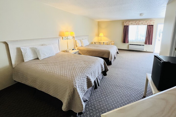 Room 32 of 51