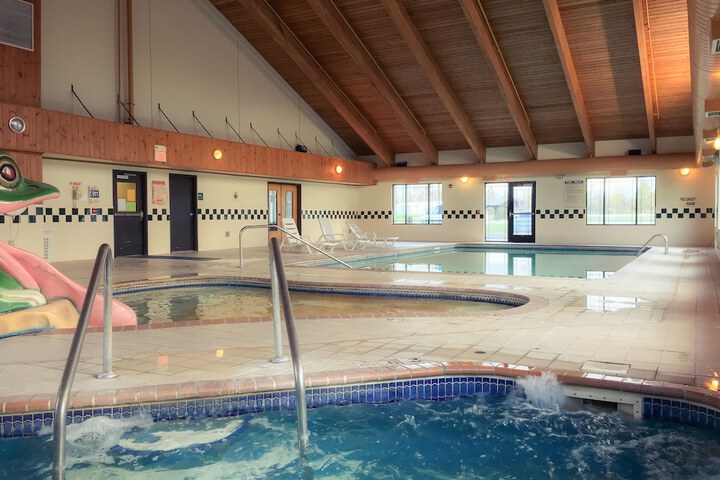 Pool 7 of 46