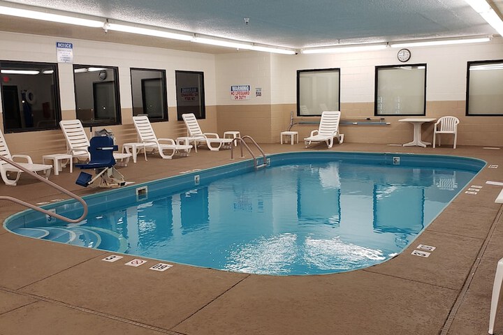 Pool 2 of 34