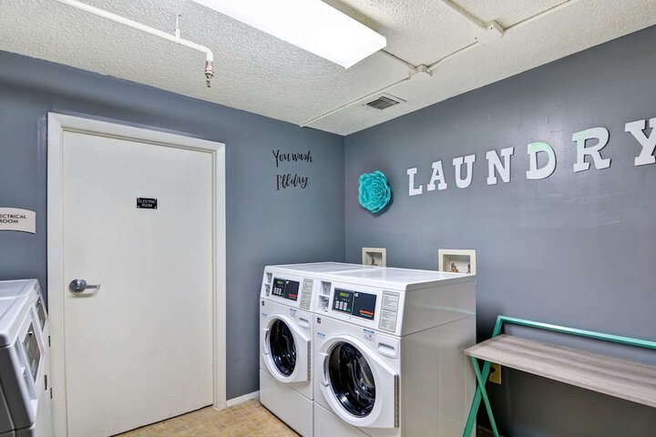 Laundry 41 of 42