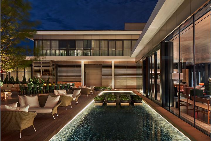 Hotel 5 of 64