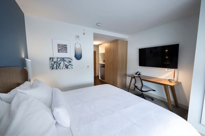 Room 36 of 73