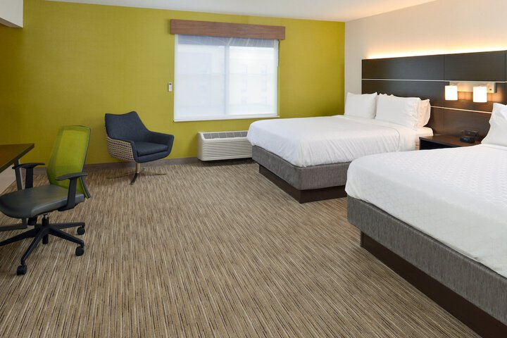 Room 18 of 52