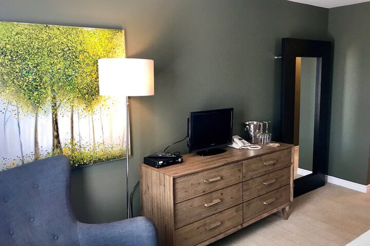 Room 38 of 69