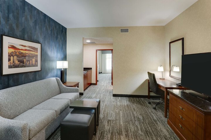 Room 21 of 72