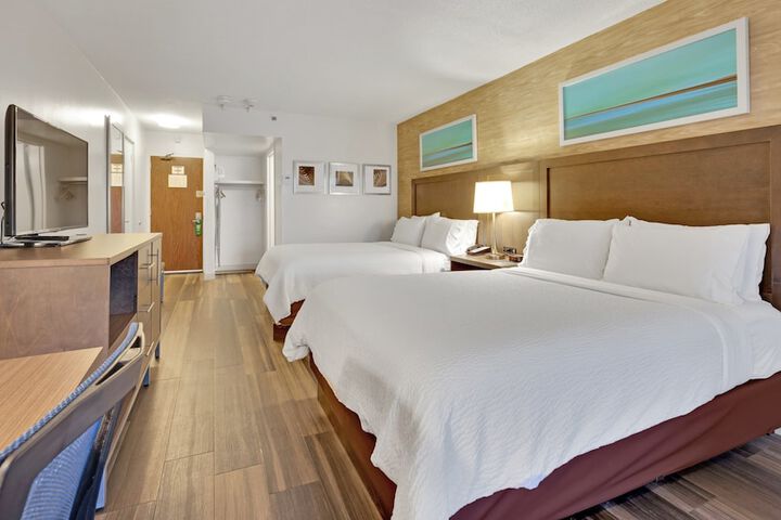 Room 46 of 117