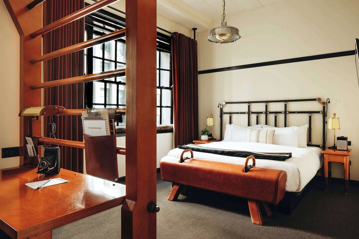 Room 41 of 95