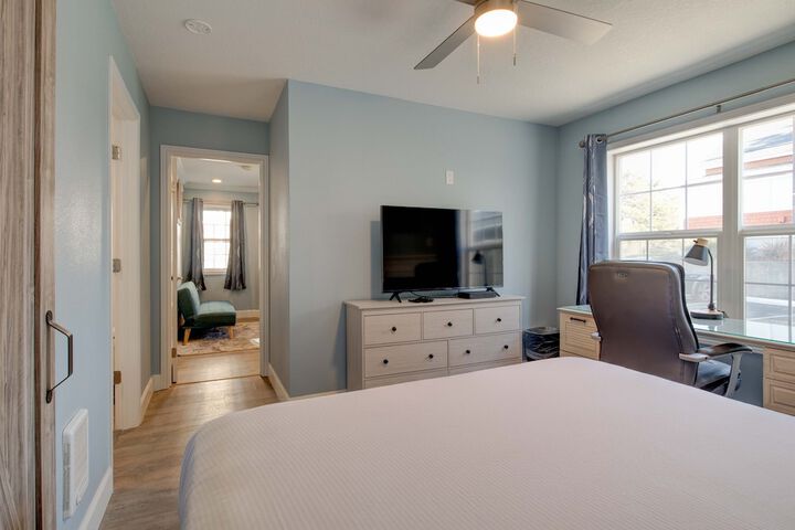 Room 32 of 50