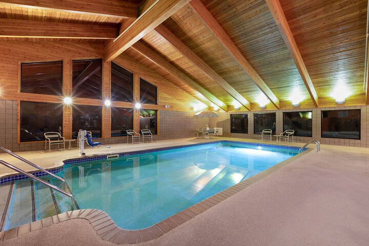AmericInn by Wyndham Jackson