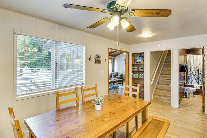 Graeagle Vacation Rental Cabin w / Game Room!