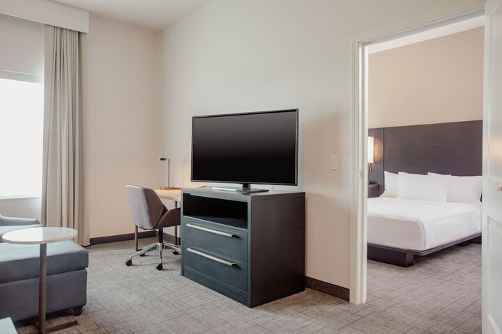 Room 22 of 50