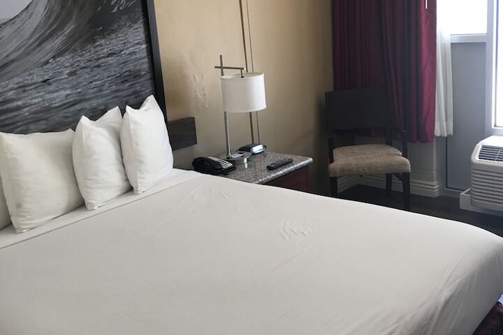 Room 25 of 91