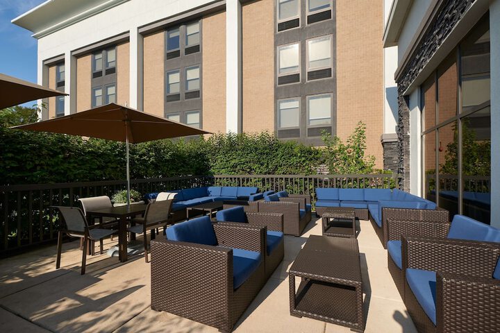 Terrace/Patio 40 of 41