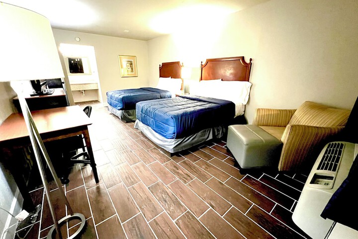 Room 20 of 25