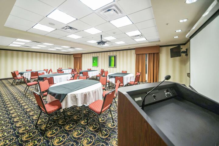 Hampton Inn & Suites Tulsa / Catoosa