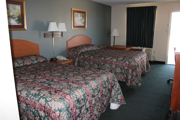 Room 12 of 13