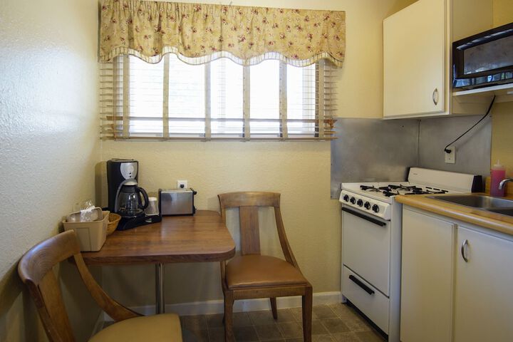 Room 40 of 90