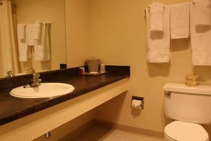 Room 10 of 23