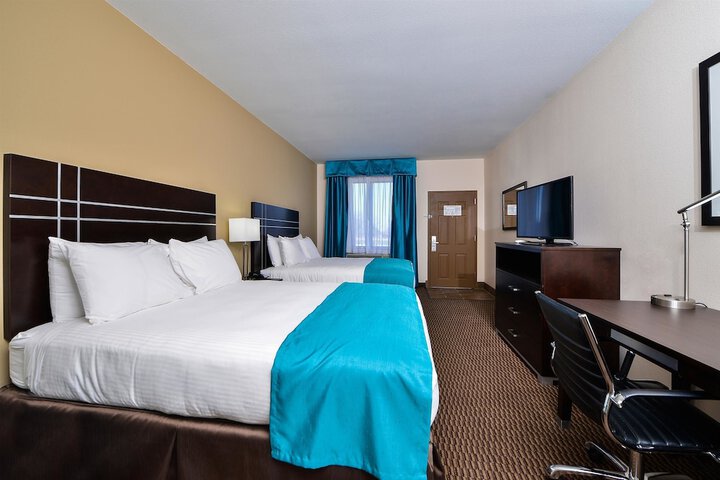 Room 18 of 32