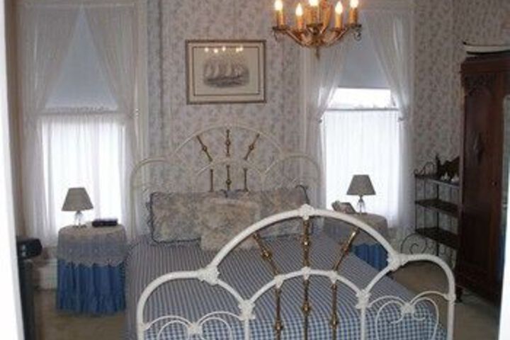 Powers Mansion