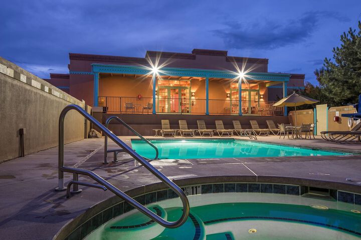 Pool 5 of 27