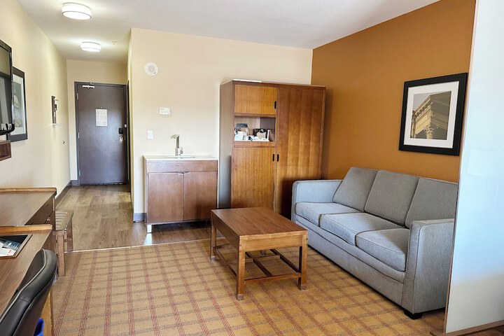 Room 7 of 29
