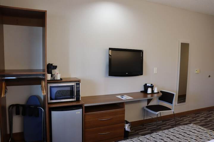 Microtel Inn & Suites by Wyndham Columbus / Near Fort Benning