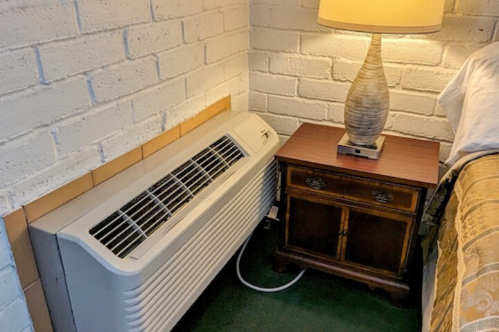 Room 20 of 24