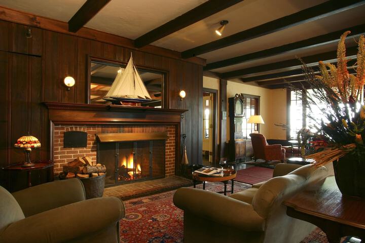 Hotel Interior 13 of 91