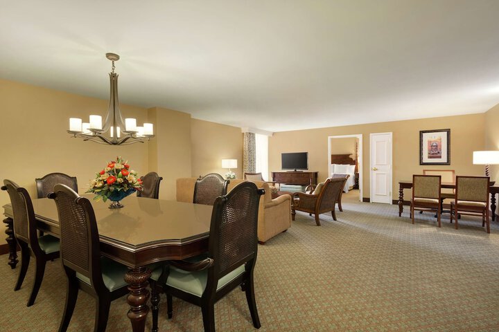 Room 35 of 53