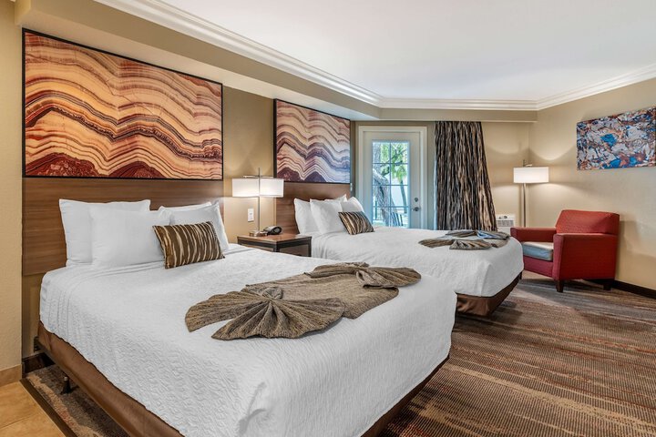 Room 20 of 34