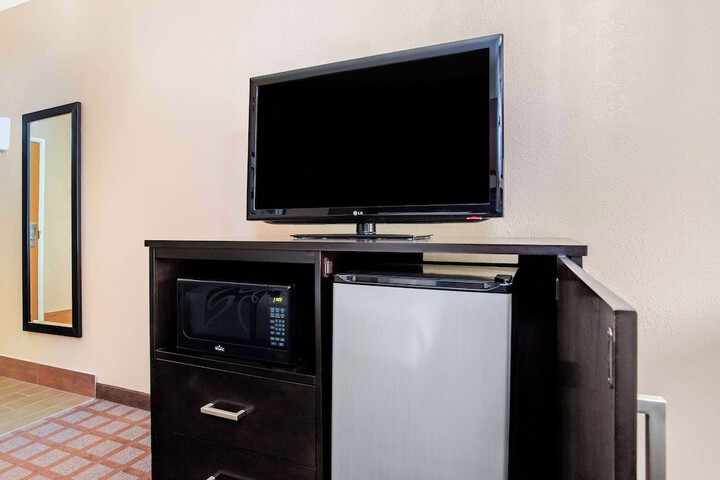 Spark by Hilton Plainfield Indianapolis
