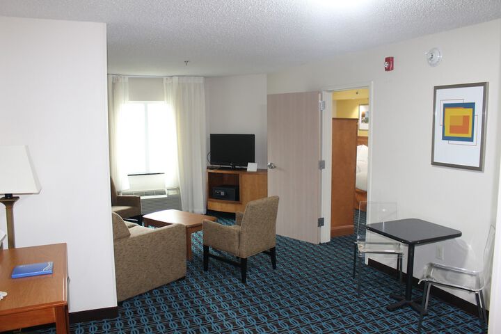 Room 36 of 104