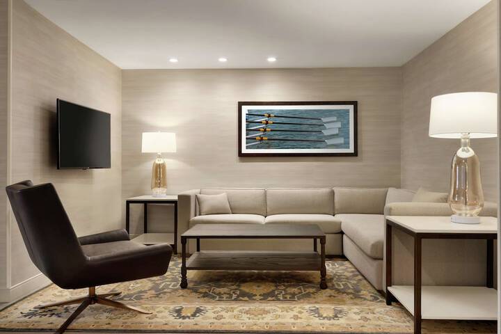 Room 29 of 62