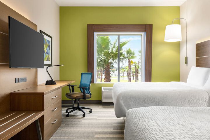 Holiday Inn Express Hotel & Suites Waycross by IHG