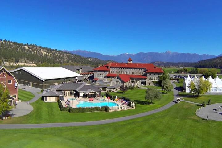 St. Eugene Golf Resort & Casino