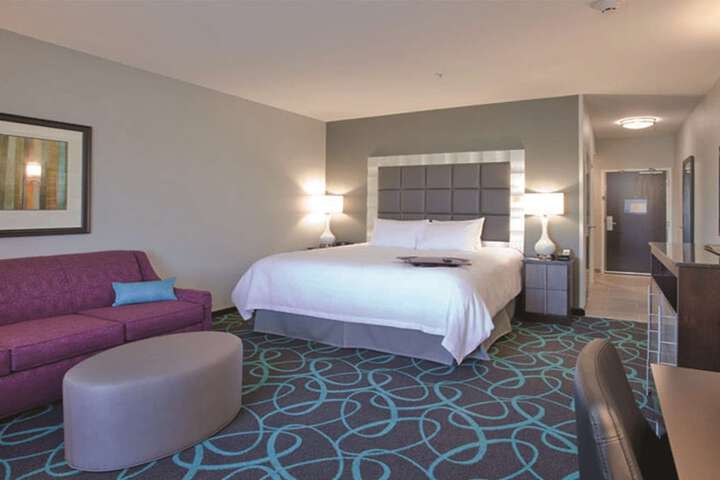 Room 33 of 57