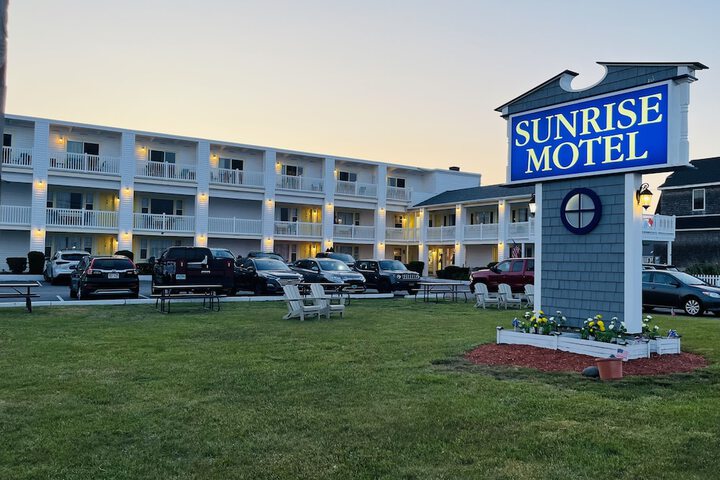 Sunrise Motel